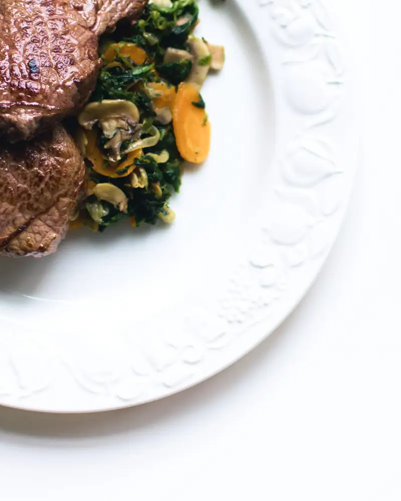Bœuf et légumes rôtis